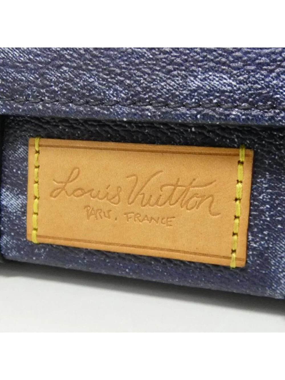 Louis Vuitton Damier Salt Trunk Sling